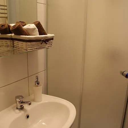 Lägenhet Pinhouse24